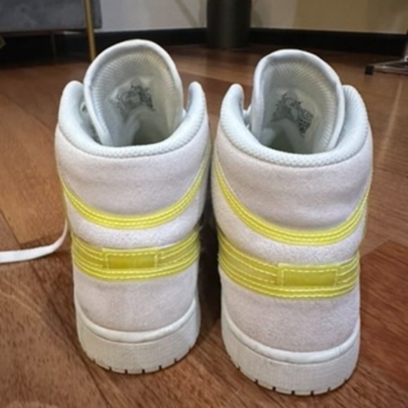 2021 Womens Air Jordan 1 Mid LX 'Off White Opti Yellow' Size 8 - Picture 5 of 7